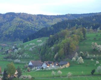 Ferienwohnung Scharbachhof - Glottertal - Außenansicht