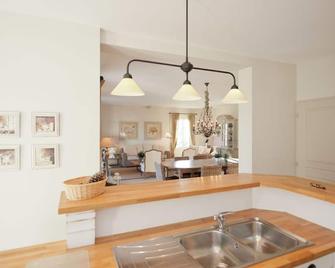 Luxury villa with private pool near Uzès - Flaux - Cocina