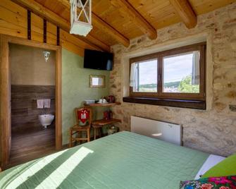 b&b le nosare - Bosco Chiesanuova - Habitación