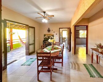 Chacara Iracema com lazer completo e Wi-Fi - Salto - Sala de jantar