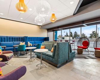 Tru by Hilton Aloha Beaverton - Beaverton - Lounge