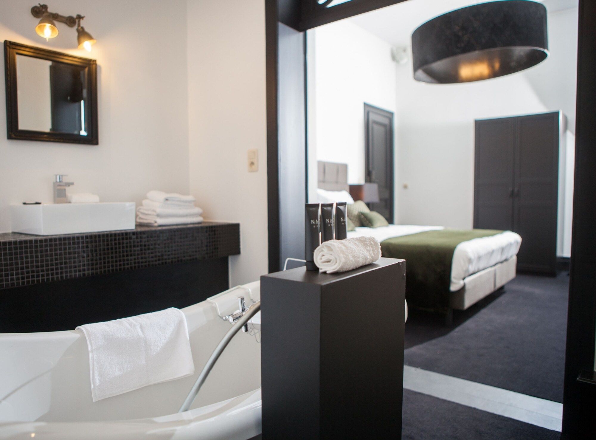 B in Antwerp - Antwerpen