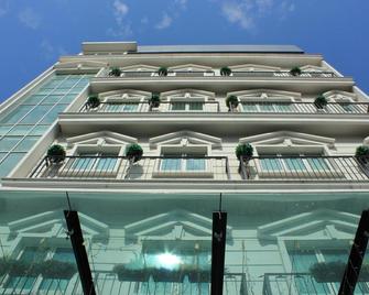 V Hotel Pudu Kuala Lumpur - Kuala Lumpur - Edificio