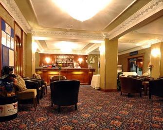 Royal Court Hotel - Portrush - Bar