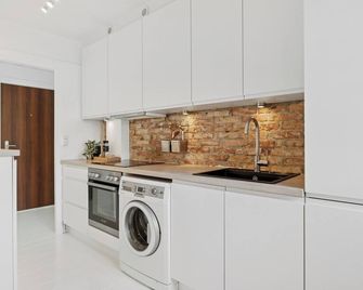 Spacious Nordic Cph Apt Garden I 5 Min to Metro - Copenhagen - Kitchen