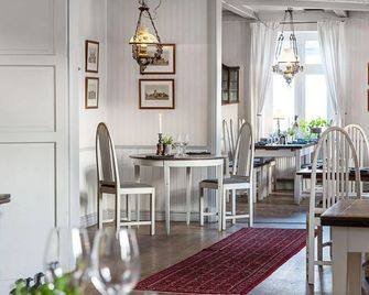 Skanörs Gästgifvaregård - Skanor - Restaurante
