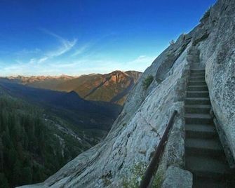 St. Anna's House - Squaw Valley (Fresno County)
