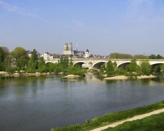 ibis budget Orleans Sud Co'Met - Orleans - Edificio