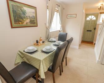 The Cornerstone - Cheltenham - Dining room