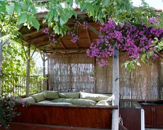 4 bedroom villa in private surrounding, close to Dalyan centre - Dalyan (Mugla) - Patio