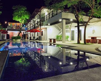 Surintra Boutique Resort - Choeng Thale - Piscine