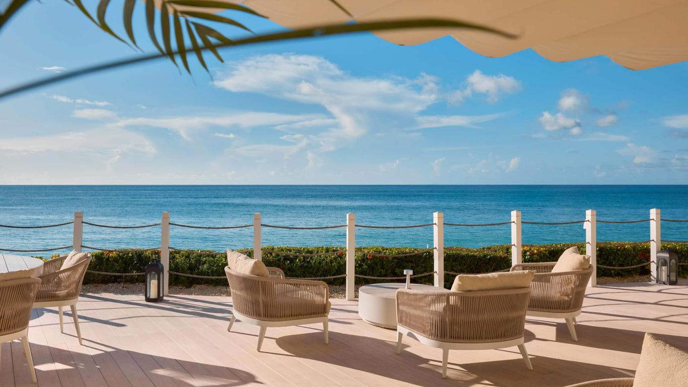 Fairmont Royal Pavilion