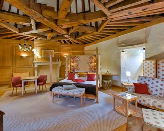 Hotel Golf Chateau de Chailly - Chailly-sur-Armançon - Sala de estar