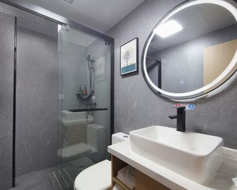 Greentree Inn Shanghai Caoan Road Textile Express Hotel - שנחאי - חדר שינה