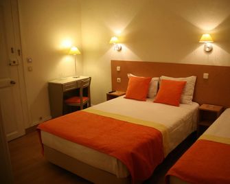 Estrela dos Anjos Guest House - Lisbon - Bedroom