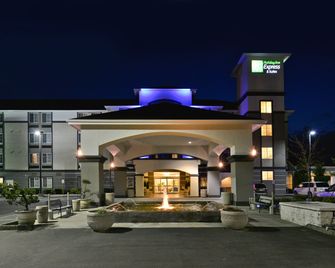 Holiday Inn Express & Suites Tacoma South - Lakewood By IHG - Lakewood - Budova