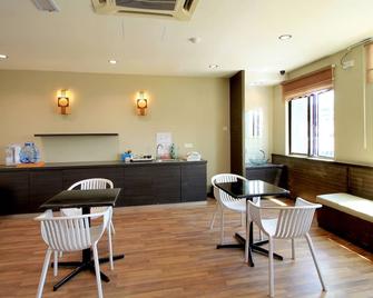 Mp Hostel - Kuala Terengganu - Restaurante