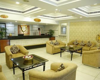 Hotel Sindoori - Guntūr - Lounge