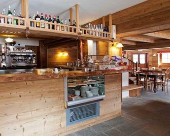B&B La Locanda - Macugnaga - Bar