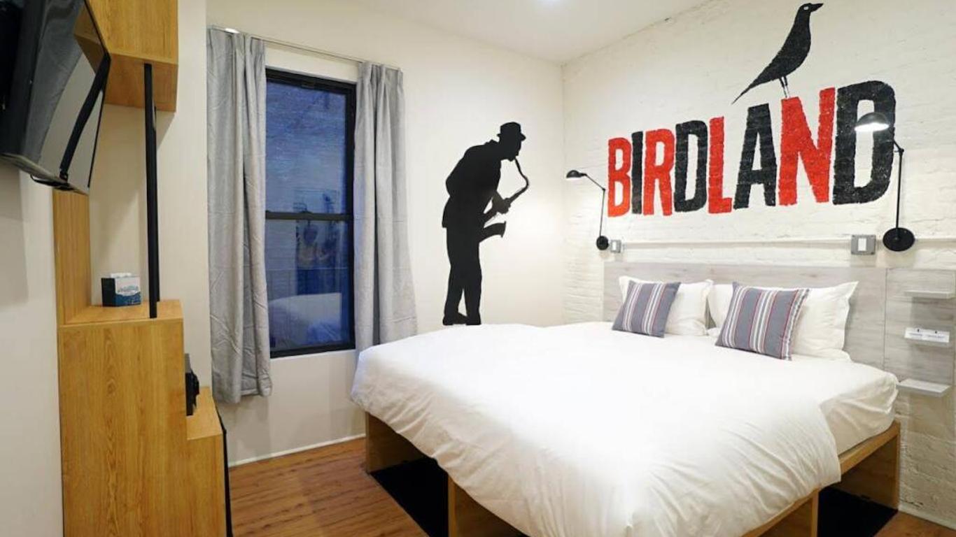 City Rooms Nyc Times Square