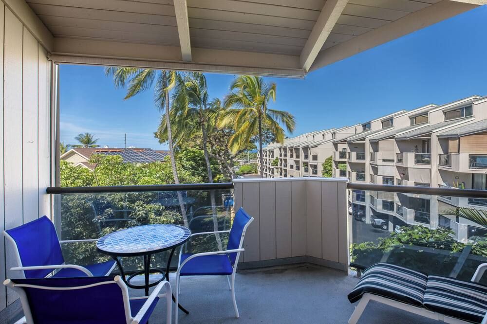 Kailua Bay Resort 4-305 2 Bedroom Condo - Kailua-Kona - Balcony