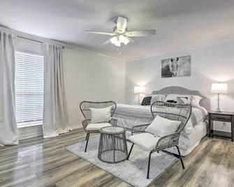 Charming Home w/ Private Patio & Fenced Yard! - Tillmans Corner - Bedroom
