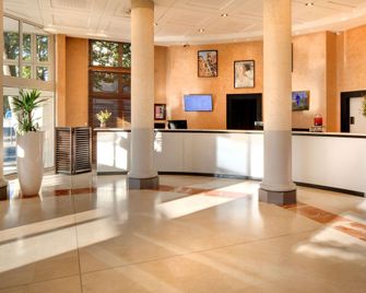Hôtel Mercure Montpellier Centre Antigone - Montpellier - Reception