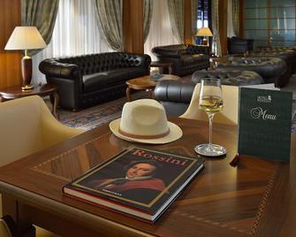 Hotel Rossini - Pesaro - Lounge