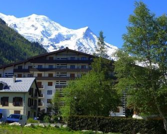 Apartment Les Periades by Interhome - Chamonix - Building