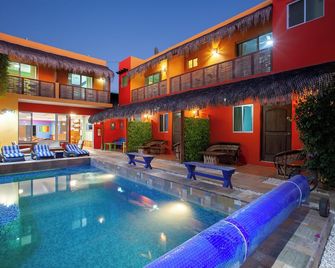 Casa Juarez B&B - La Paz - Piscina
