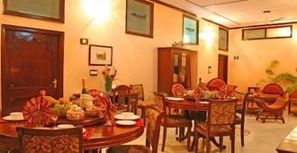 Surya Kunj Home Stay - Jodhpur - Nhà hàng