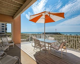 Jens Creole 4 Bedroom Townhouse by RedAwning - Navarre - Balkon