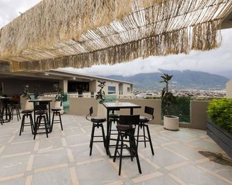 Grand Sya Hotel - Palu