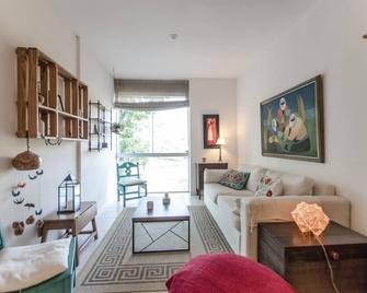 Flats Mburucuya - Chic Modern and View ParkView - Asunción - Sala de estar