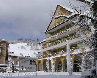 Schweizerhof - Weggis - Building
