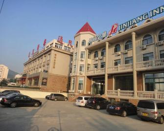 Jinjiang Inn Yantai Binhai Road Haiyun Road - ยานไถ - อาคาร