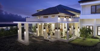 Billiton Hotel & Klub - Tanjung Pandan