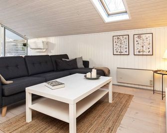 6 Person Holiday Home in Albaek-by Traum - Ålbæk - Living room