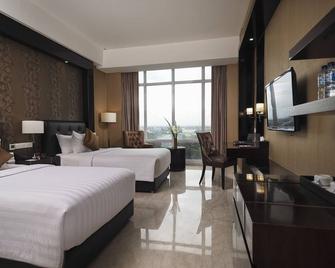 Grand Mercure Solo Baru - Surakarta City - Bedroom