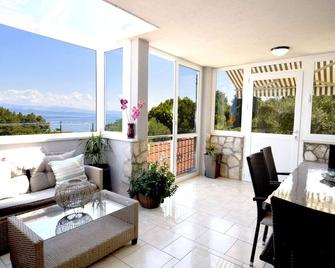 Stone House Blaca - Smokvica - Balcony