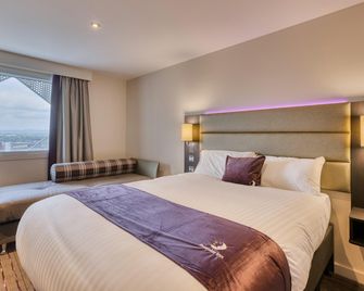 Premier Inn Manchester Cc Princess Street - Manchester - Bedroom