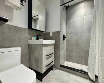 Rose Hotel Bronx - Bronx - Baño