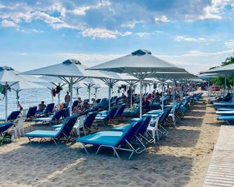 Melissa Gold Coast - Psakoudia - Playa