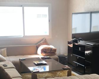 Appartement De Luxe Meuble Centre Ville Kenitra - Kenitra - Living room
