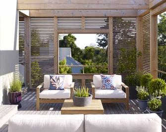 Stunning Modern beach home in The Hamptons - Quogue - Vista del exterior