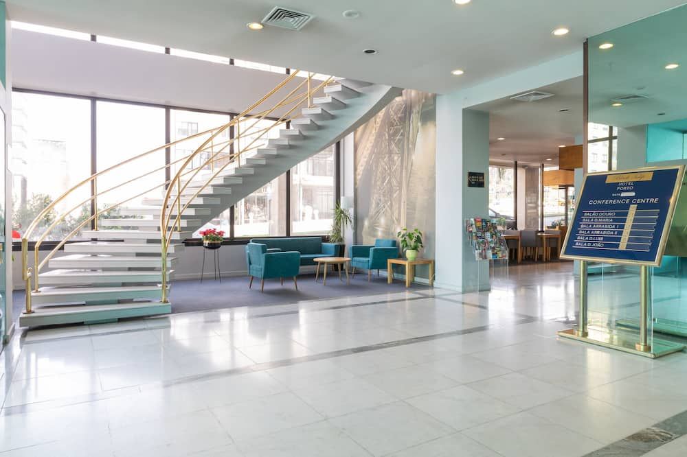 Hotel Black Tulip - Porto Gaia