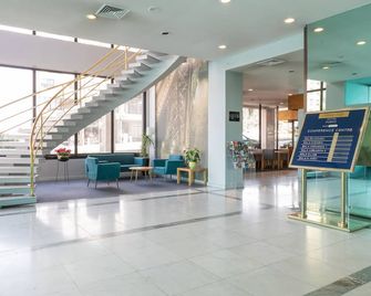 Hotel Black Tulip - Porto Gaia - Vila Nova de Gaia - Lobby