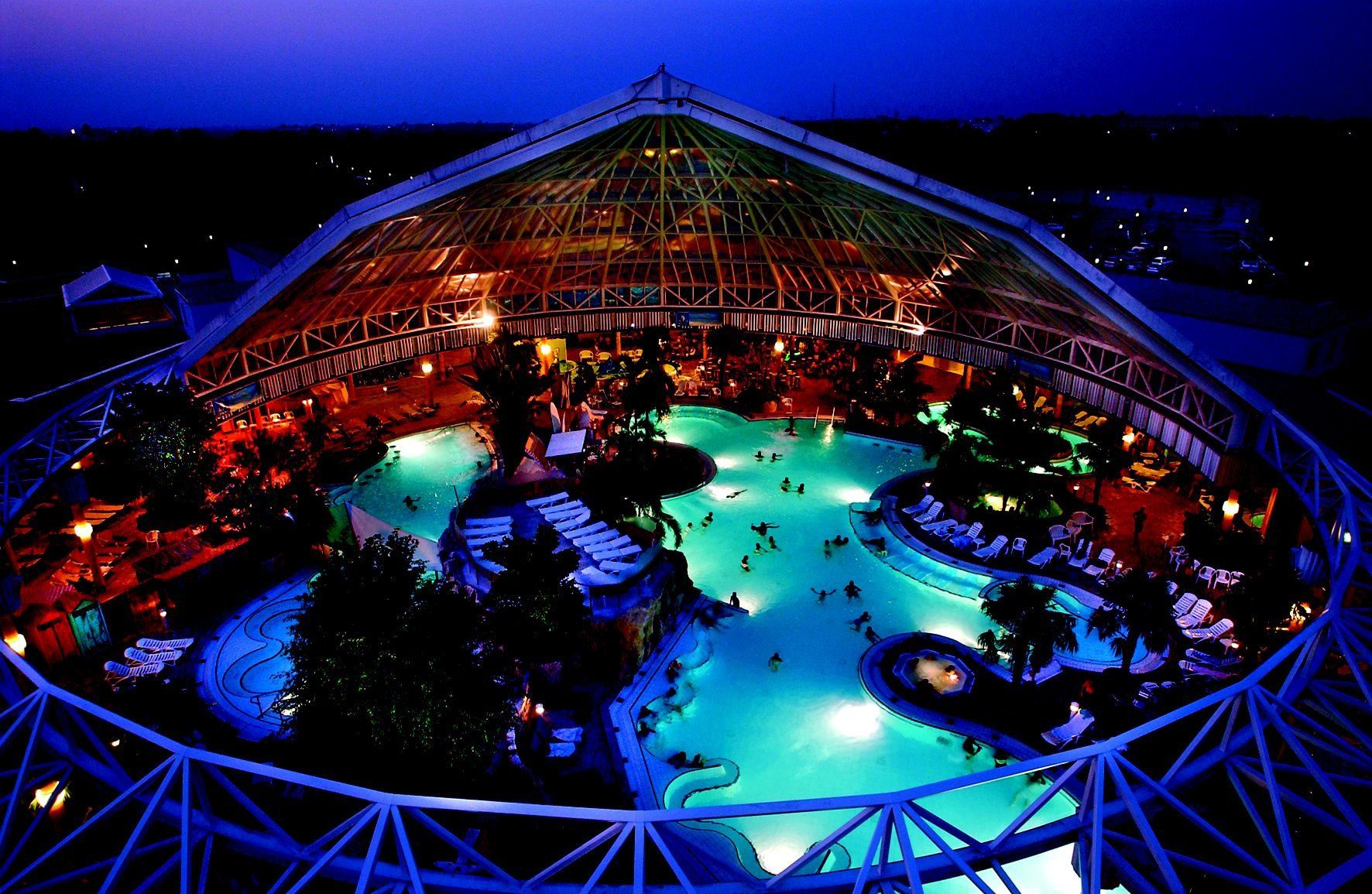 Hotel Victory Therme Erding - Erding - Building