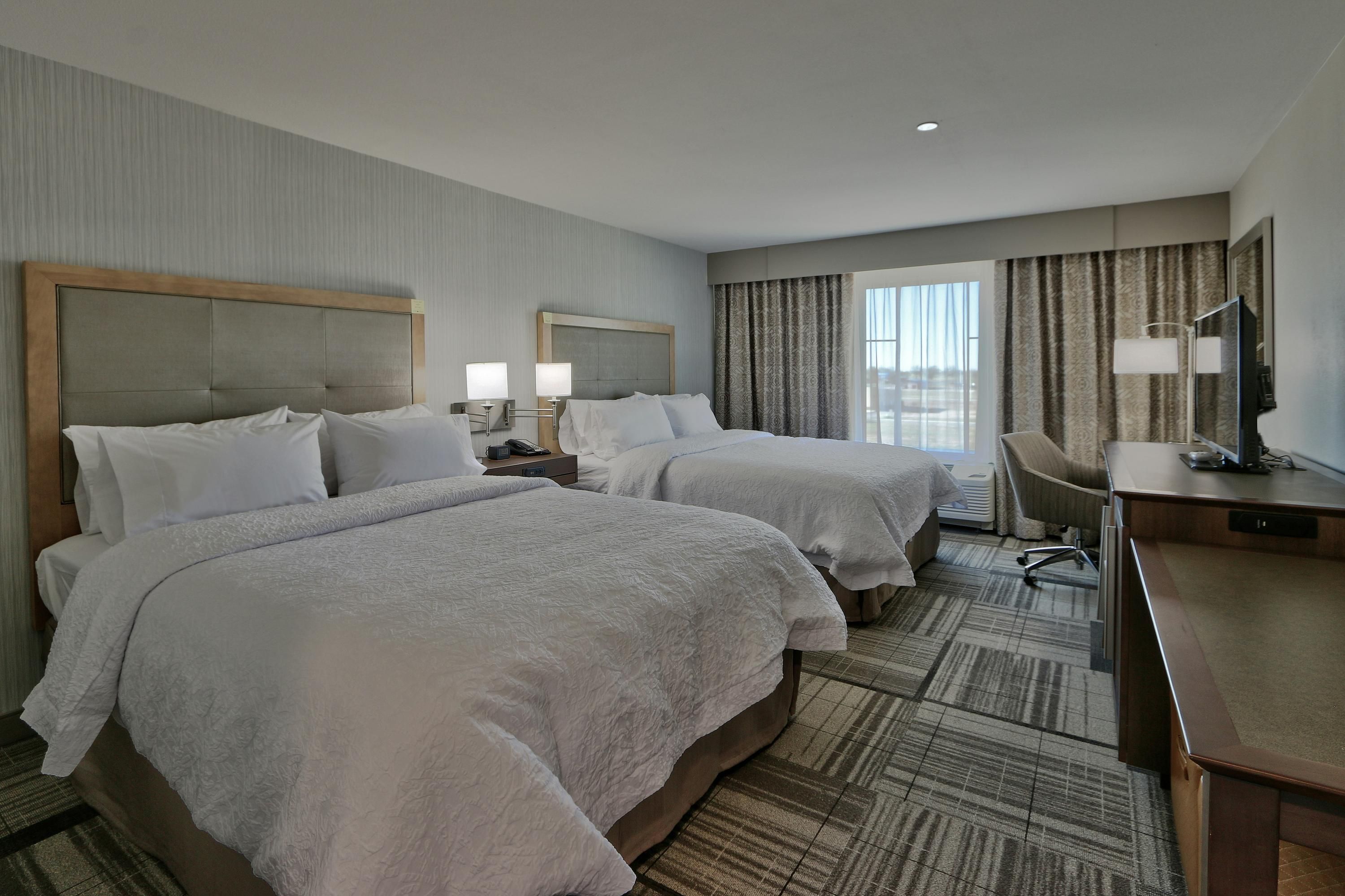 Hampton Inn & Suites Artesia - Artesia - Schlafzimmer