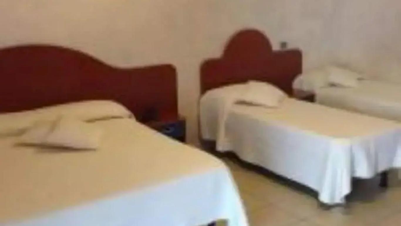 Tea Palace Hotel